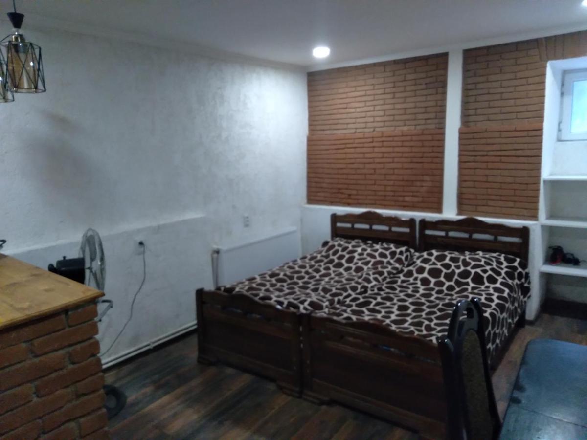 Apartamento Sani Tiflis Exterior foto