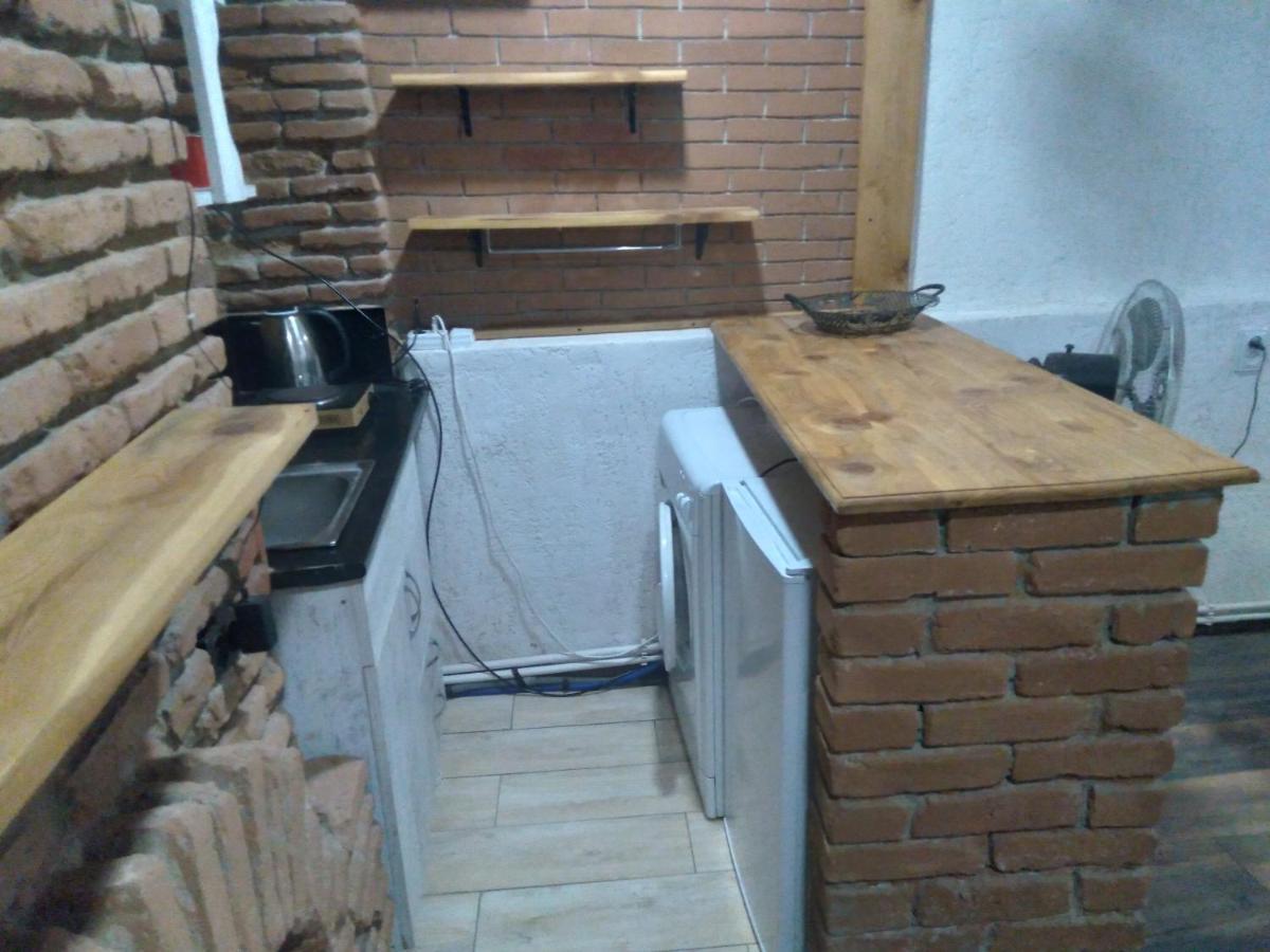 Apartamento Sani Tiflis Exterior foto