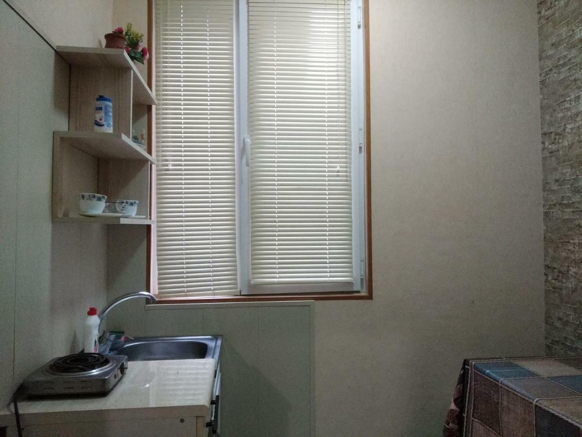 Apartamento Sani Tiflis Exterior foto